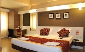 Hotel Pooja International